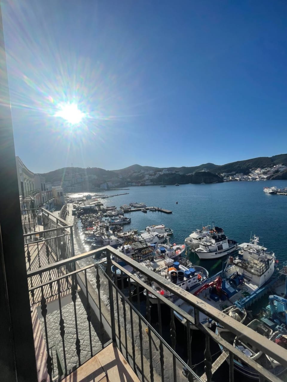 Agenzia Isotur LOCANDA NONNA GIULIA 31 VISTA MARE- Soppalcata Apartment in Ponza