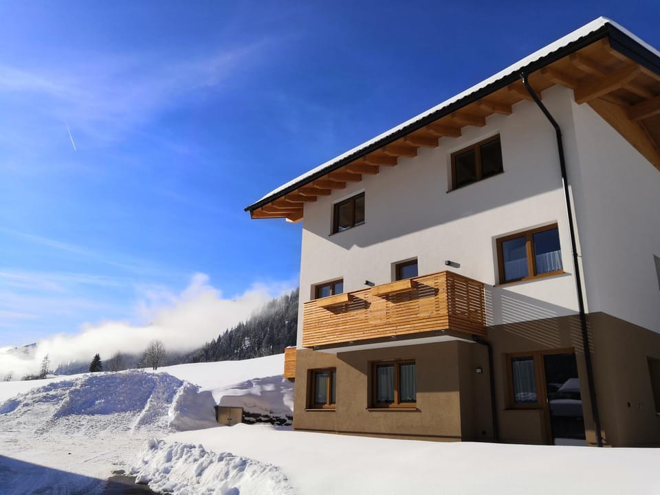 Property building, Winter