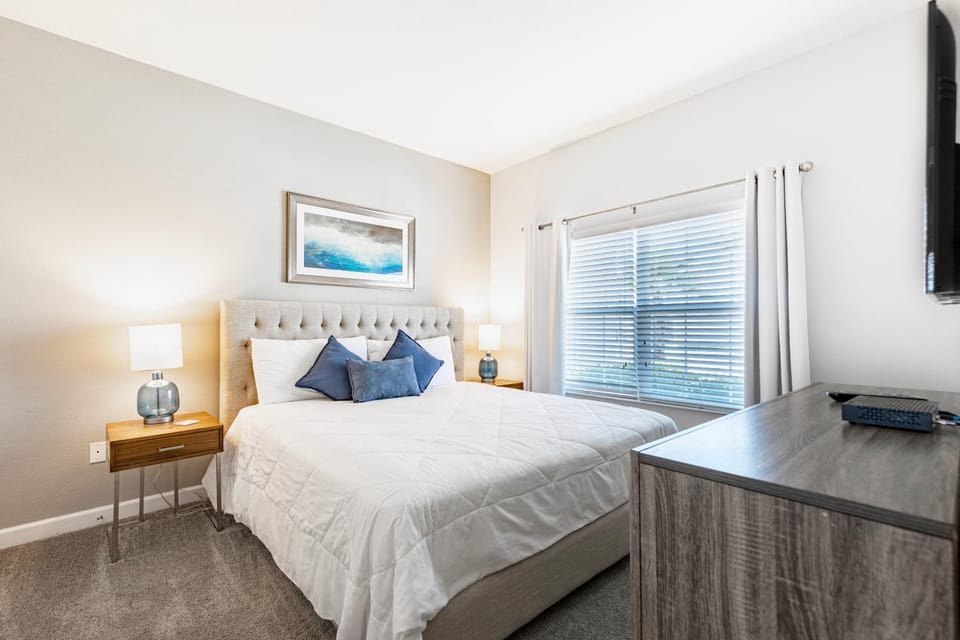 8957SID-The Retreat at ChampionsGate House in Four Corners
