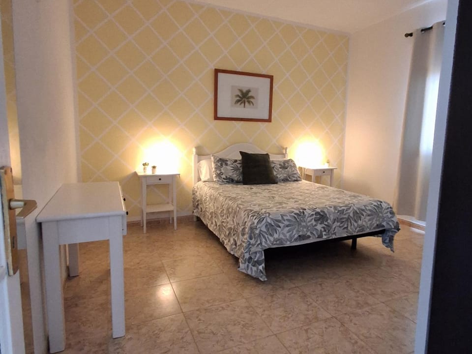 Bed, Photo of the whole room, Bedroom, Sea view