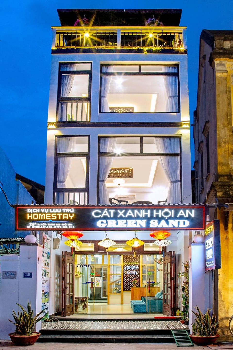 Property building, Facade/entrance