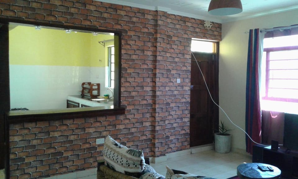 Hilda Blooms Apartment in Uganda