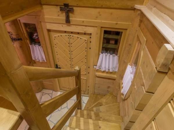 Chatka pod Giewontem Chalet in Lesser Poland Voivodeship
