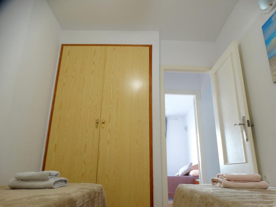 Bed, Photo of the whole room, Bedroom, towels, wardrobe