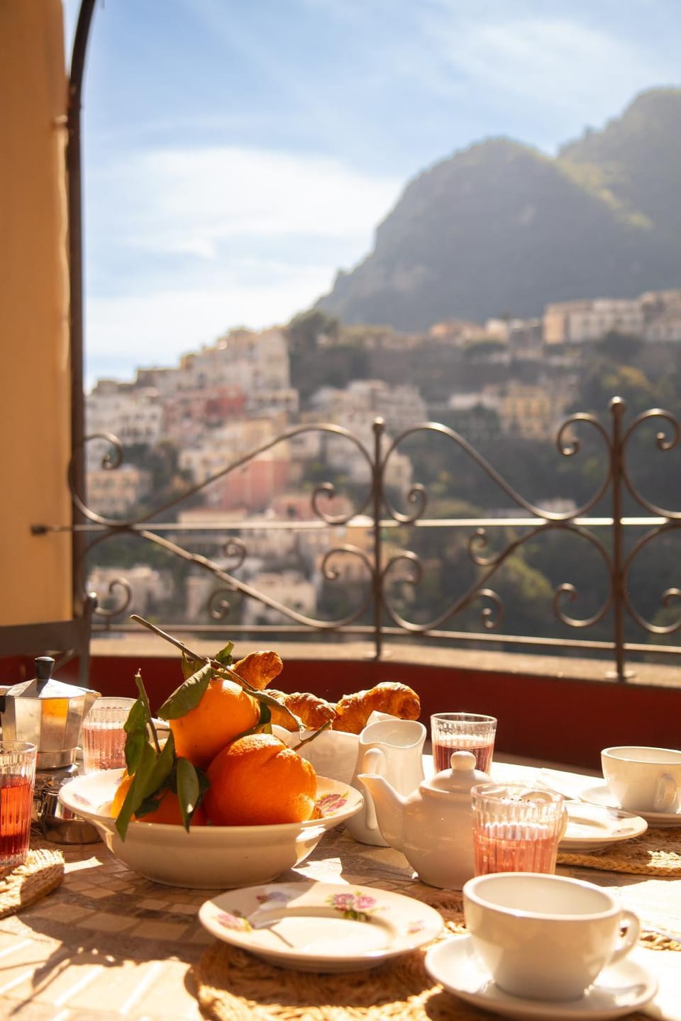 Natural landscape, Food and drinks, Food, Mountain view, Breakfast, Lunch, Dinner