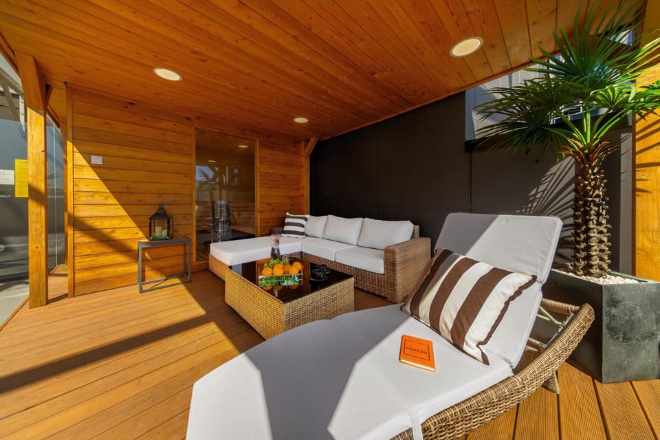 Patio, Day, Balcony/Terrace, Seating area, sunbed