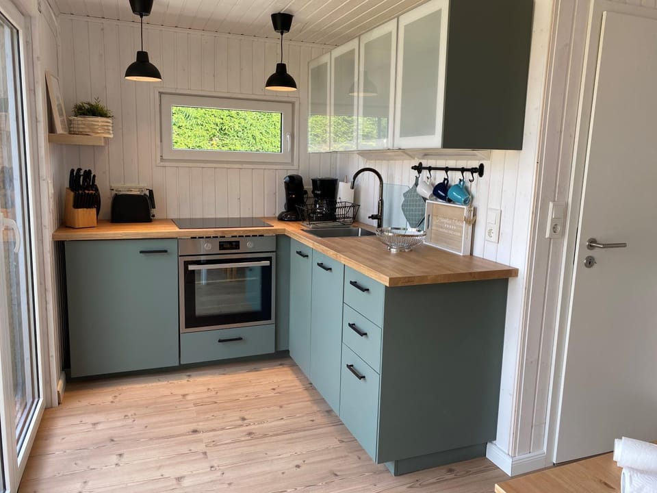 Kitchen or kitchenette, Decorative detail