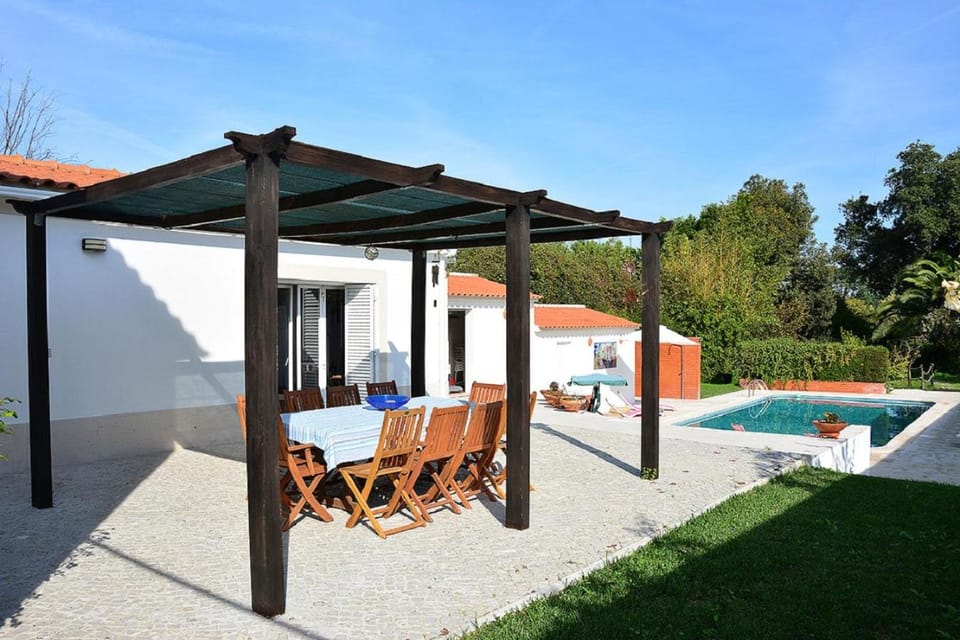 Villa Flora Villa in Setubal District