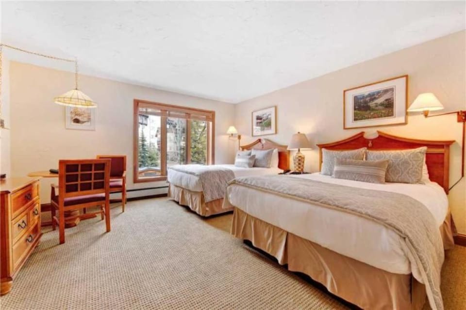 Ski In, Ski Out Studio Condo In The Heart Of Lionshead Village With Hot Tub And Pool Access Apartment in Lionshead Village Vail