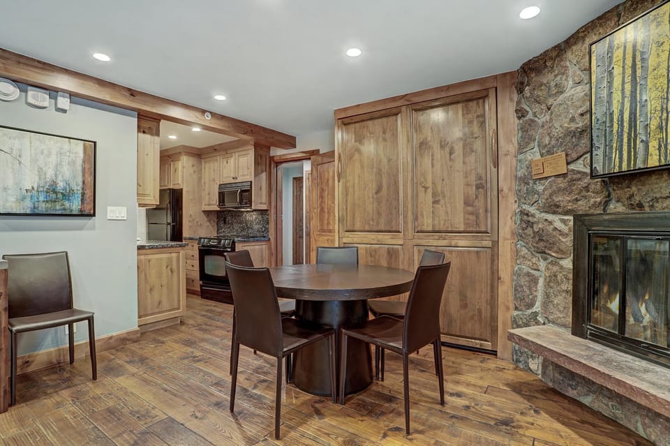 The Lodge at Vail 2 BR Condo in the Heart of Vail Apartment in Vail