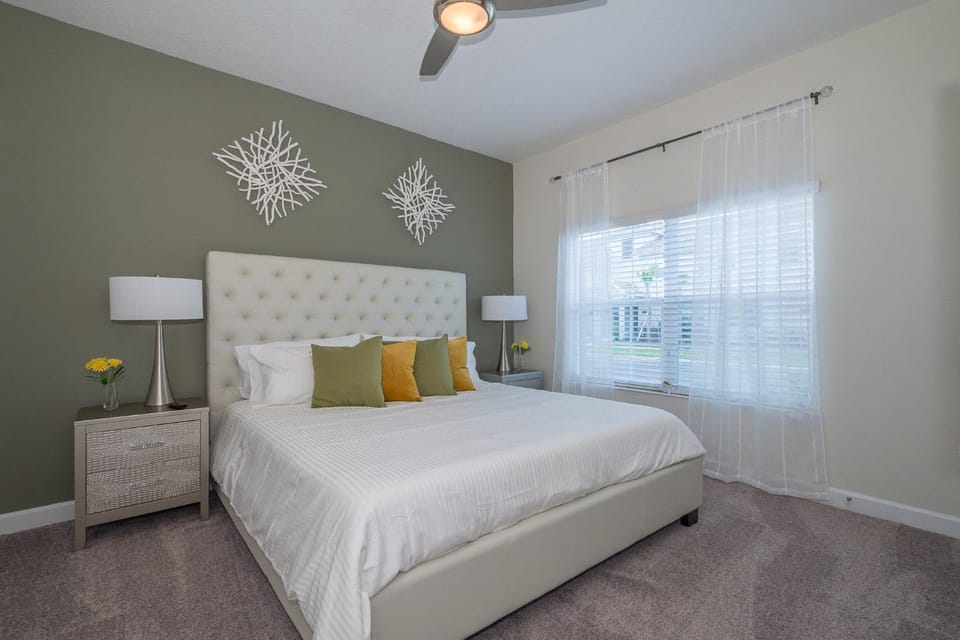 4964RS Townhouse 4 Beds & 3 Baths with Private Pool House in Kissimmee