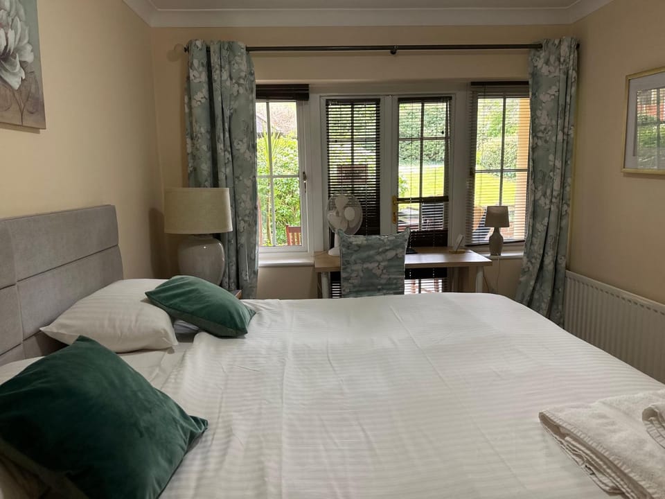 The Garden Suite Apartment in Basingstoke