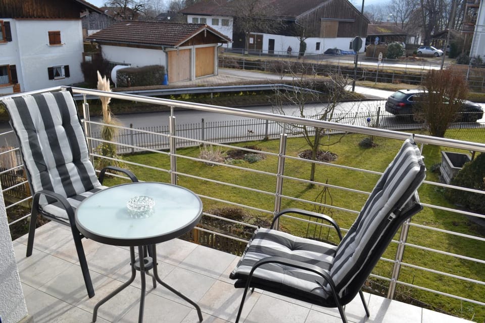 Balcony/Terrace, Garden view