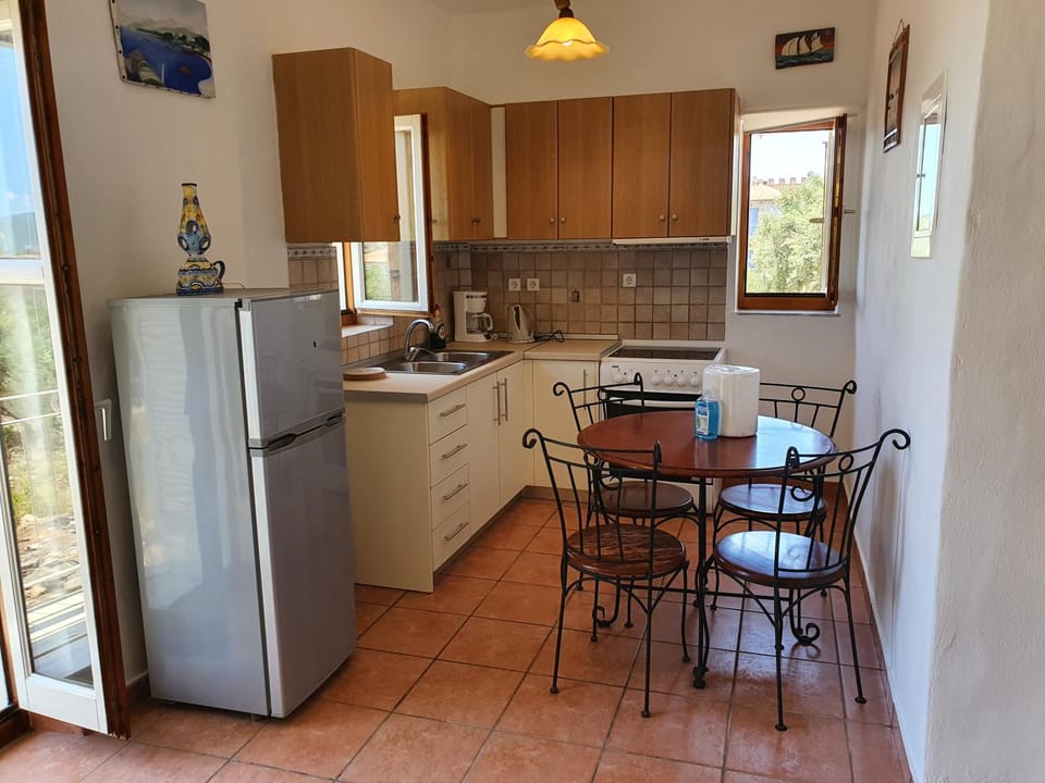 Stoupa Mani Tower Apartment in Messenia