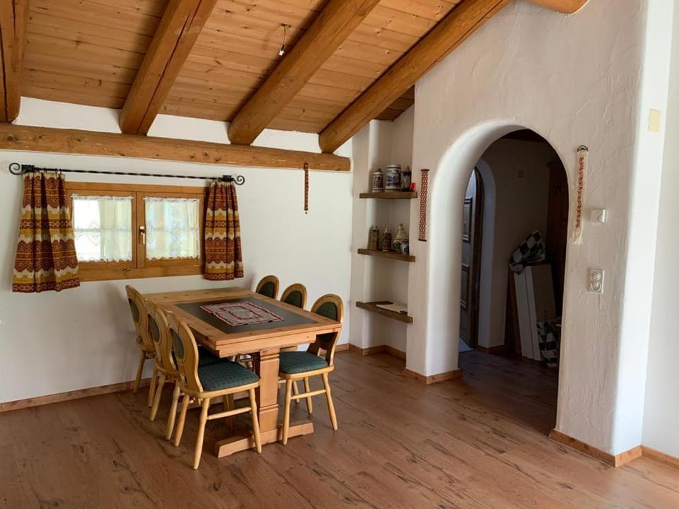 Ferienwohnung Jalet Apartment in Canton of Grisons
