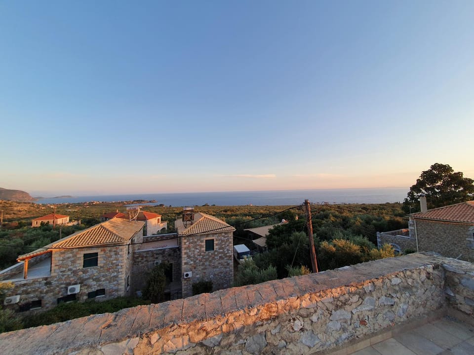 Frigano 4 Apartment in Messenia