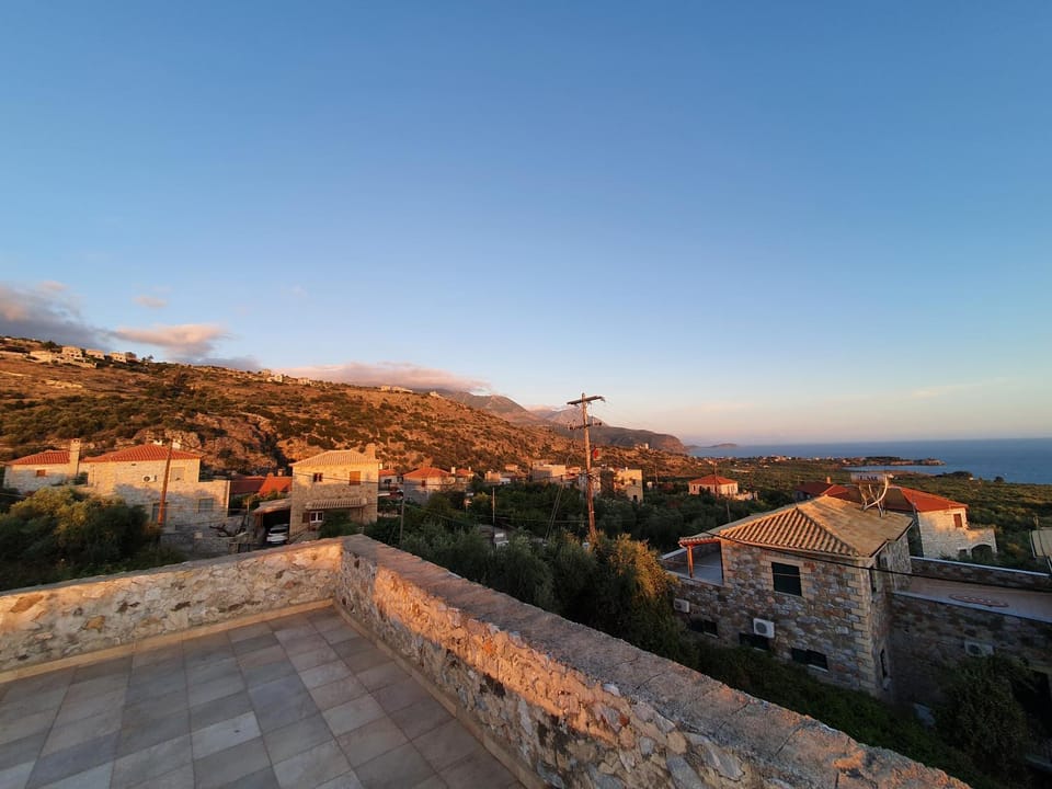 Frigano 4 Apartment in Messenia