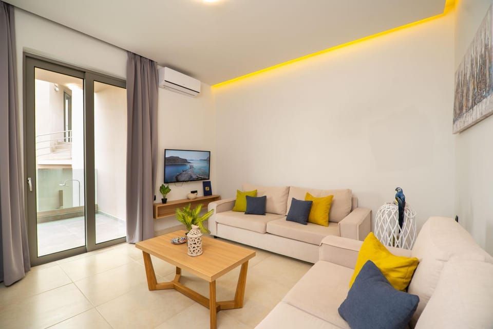 TV and multimedia, Seating area