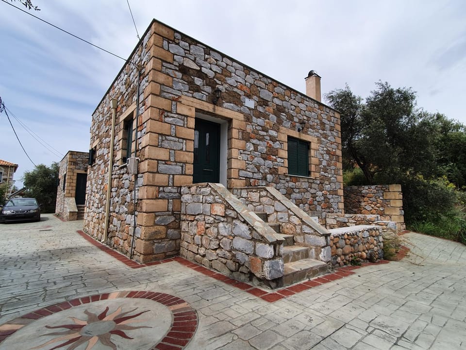 Frigano 3 Apartment in Messenia