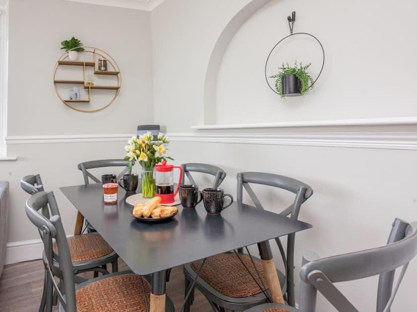 2TheVilla - Great views, 3 bedrooms, parking, central location Apartment in Ilfracombe