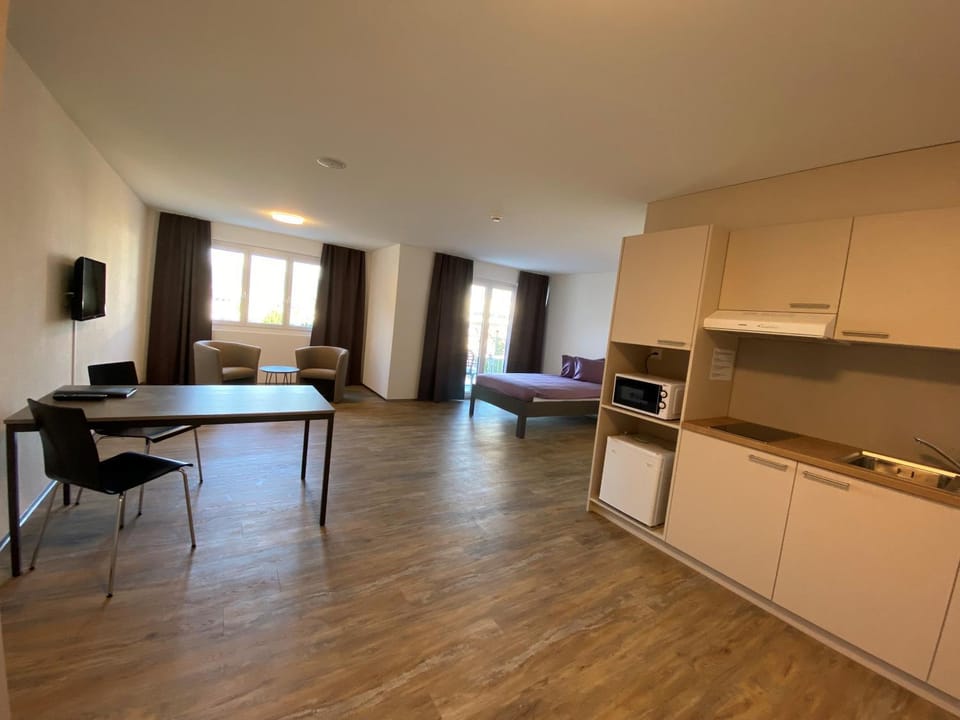 Kitchen or kitchenette, Photo of the whole room