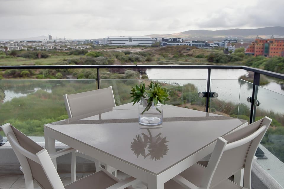 Waters Edge Apartments Apartment in Cape Town