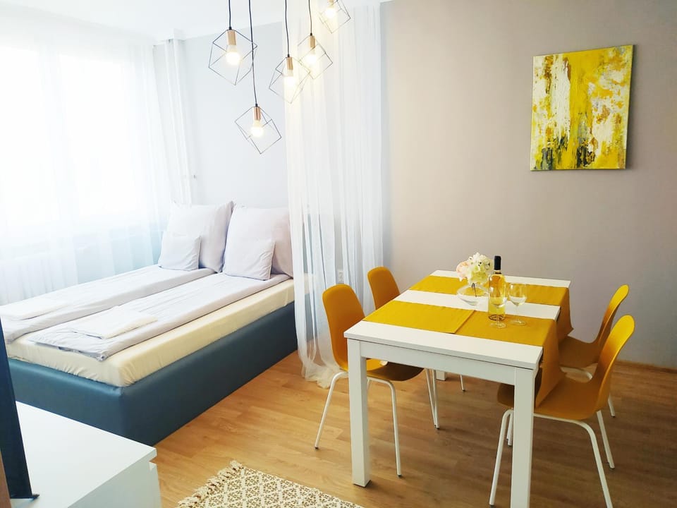 Lora Apartman Apartment in Slovakia