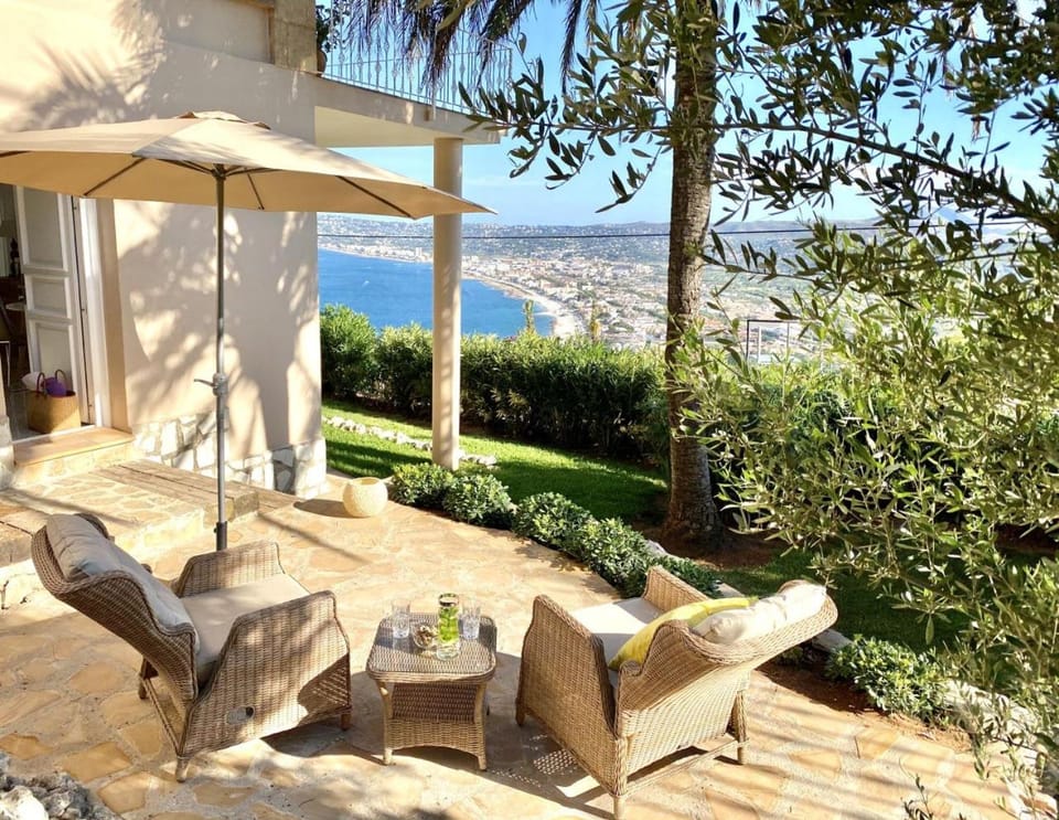 Patio, BBQ facilities, Garden, Balcony/Terrace