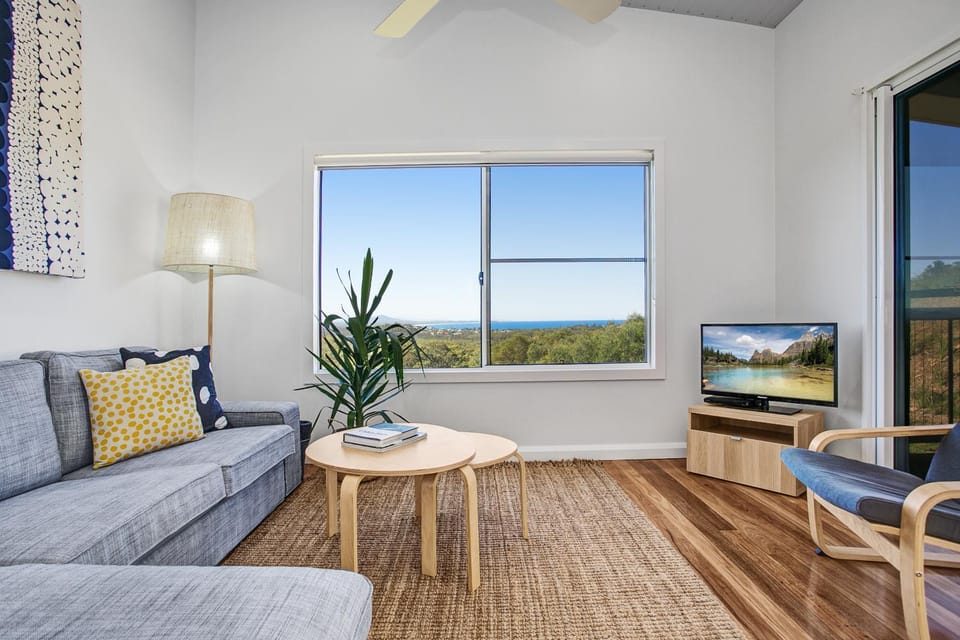 Living room, Seating area, City view, Garden view, Mountain view, Sea view