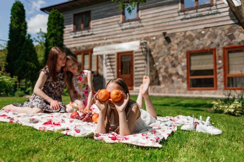 Property building, Day, Garden, Garden view, children
