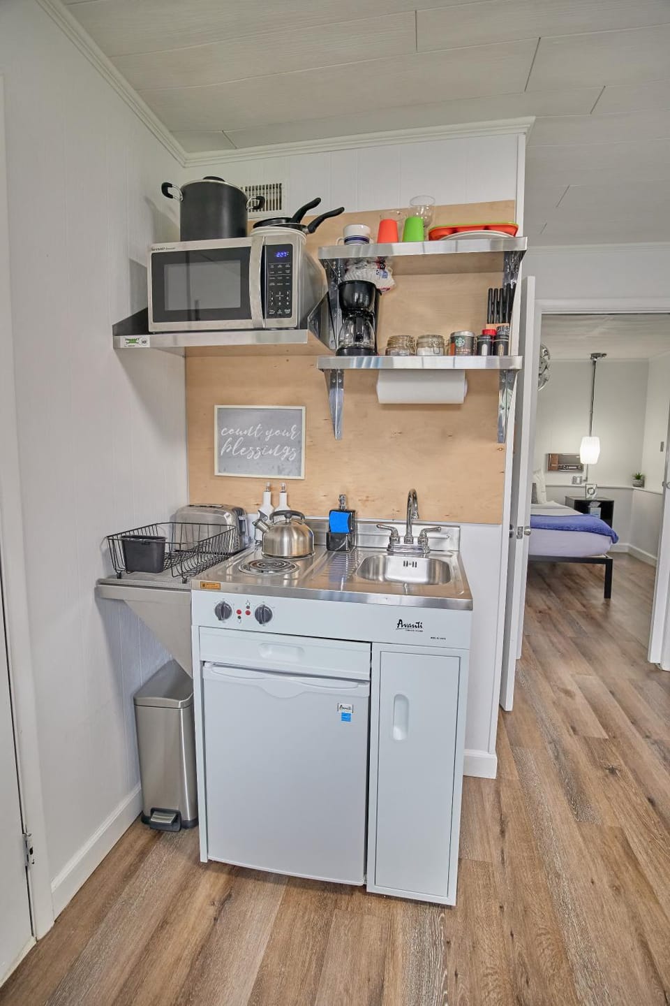 Fairway Paradise tiny home Apartment in Pennsylvania