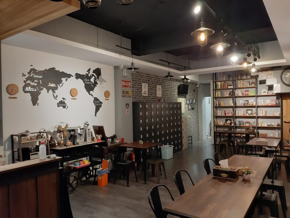 Lounge or bar