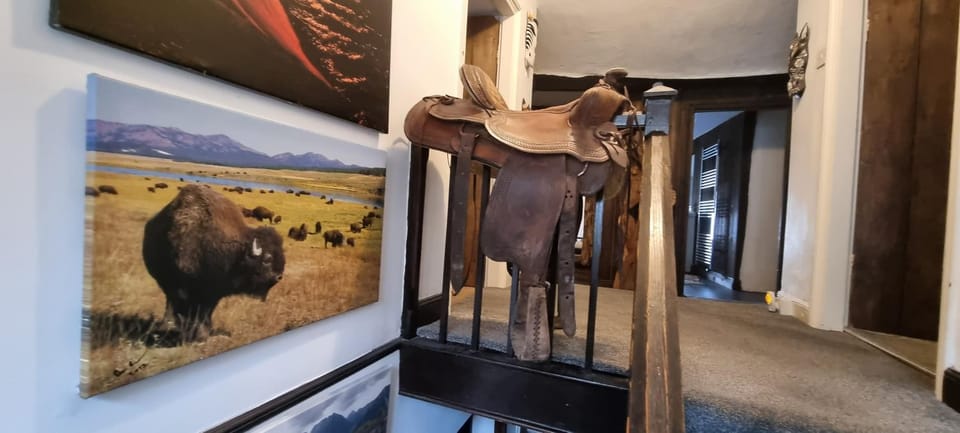 The Big "W" Ranch House House in Copeland District