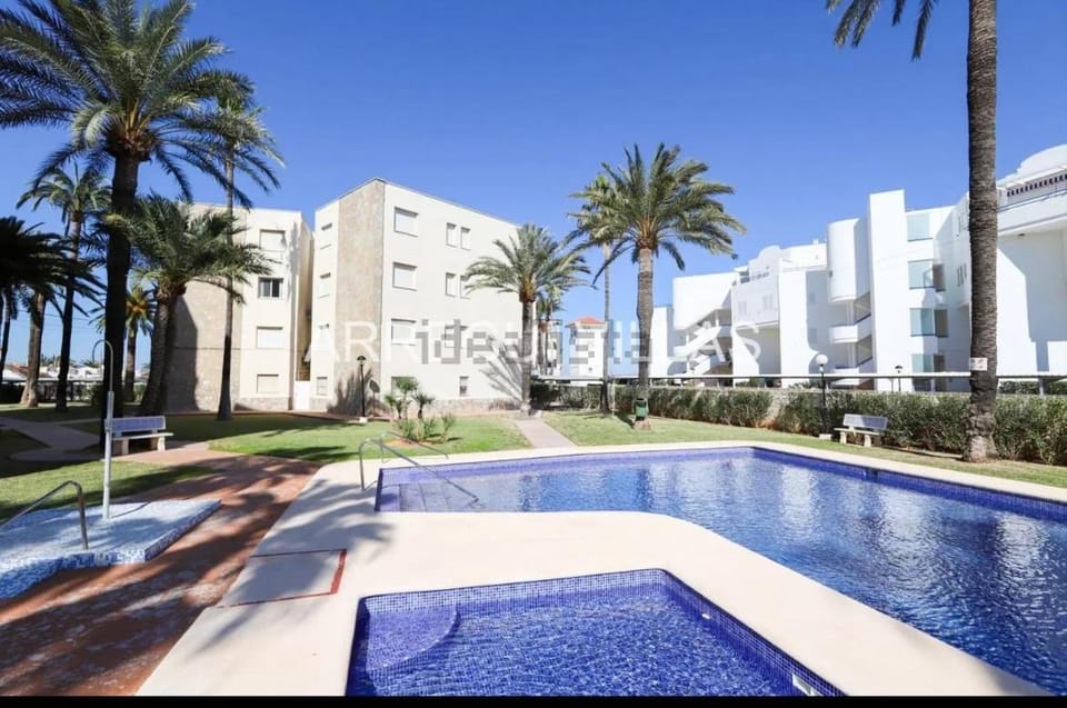 Piso Los Angeles - 1ra Linea de Playa Apartment in Marina Alta