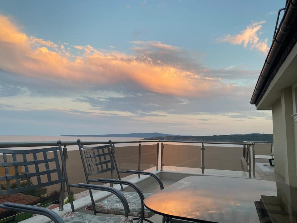 Balcony/Terrace, Balcony/Terrace, Sunset