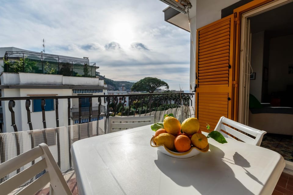 Virginia's Guest House Apartment in Priora
