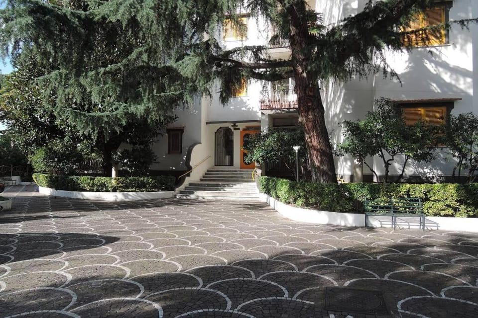 Virginia's Guest House Apartment in Priora