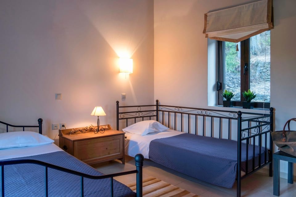 Spacious Retreat near Preveli, Triopetra & Plakias House in Crete