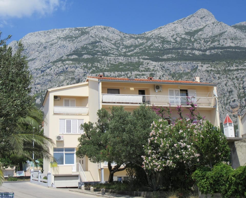 Apartmani Marin- MAKARSKA Apartment in Makarska