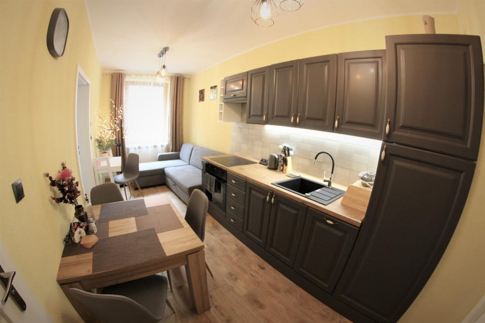 Apartamenty Zielone Centrum Apartment in Lower Silesian Voivodeship