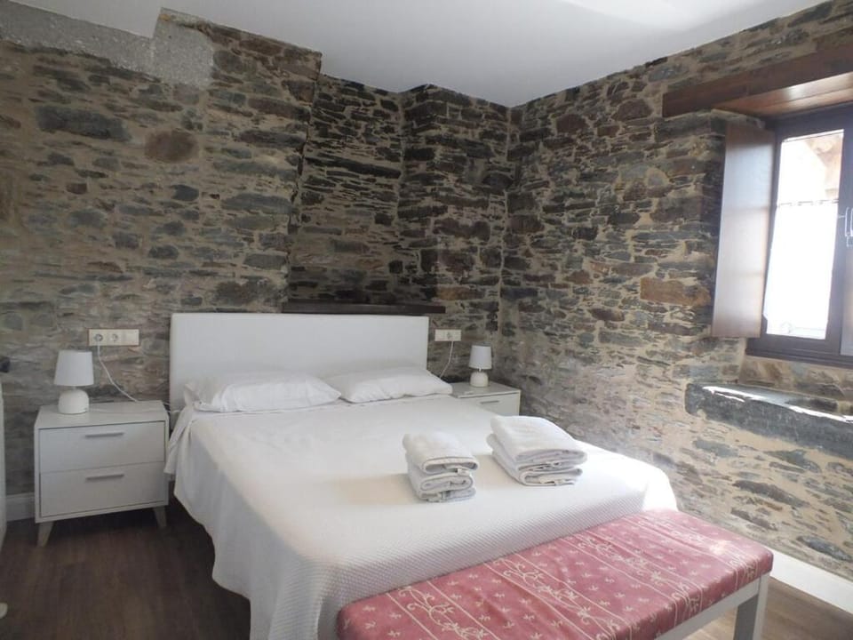 Apartamentos Puerta del Castro Apartment in Asturias