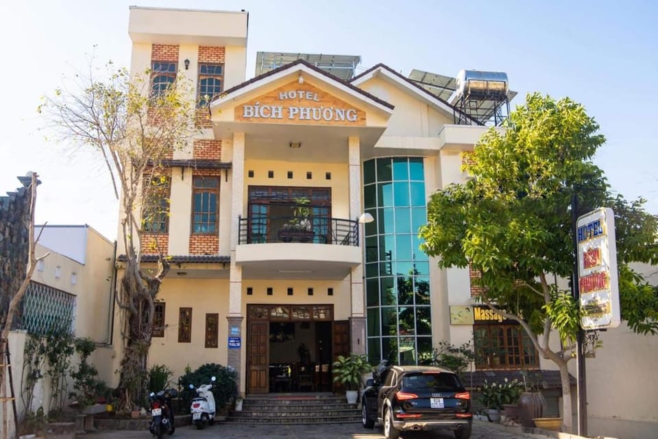 Khách Sạn Bích Phương Hotel in Vietnam