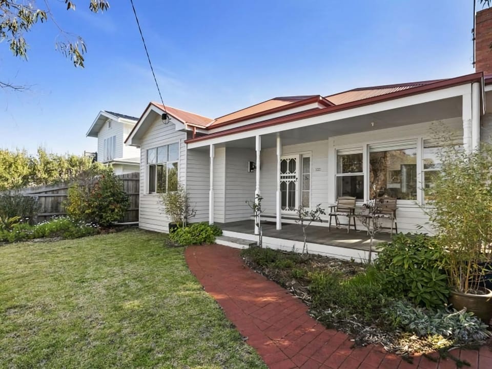 Munday Street Prime 17 House in Torquay