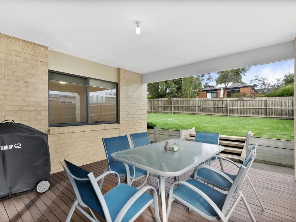 Ocean View Crescent 59 Torquay Pet Friendly House in Torquay
