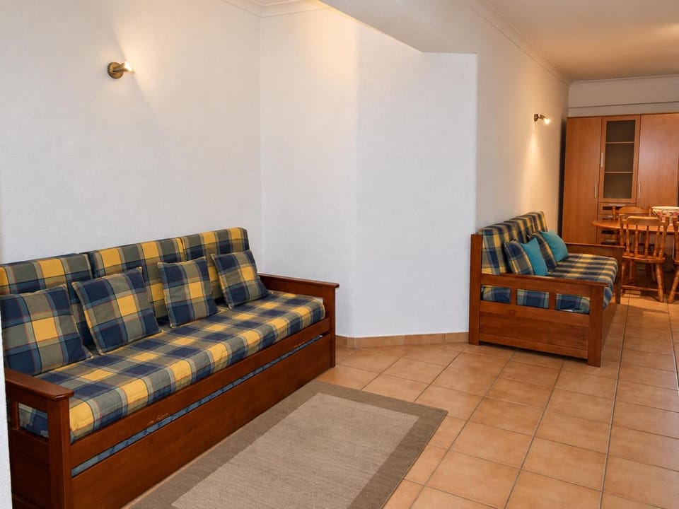 T2 Praia da Rocha/ Beach Apartment in Portimao