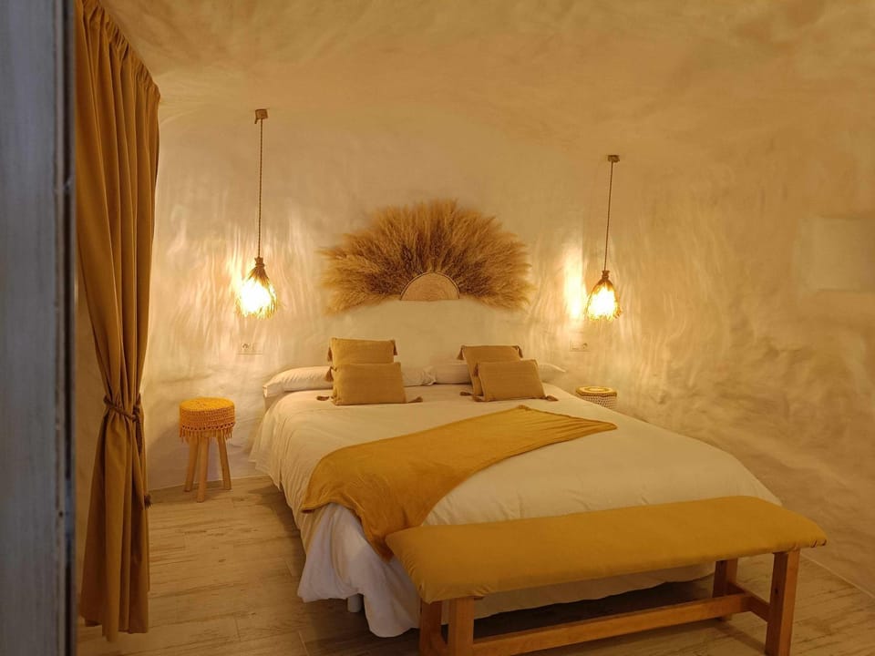 Cueva OTTO Familiar Privada Villa in Andalusia