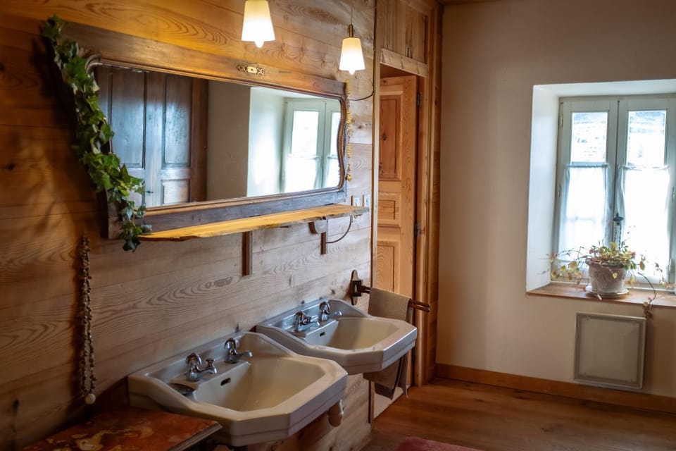 Le Flambeau Bed and Breakfast in Auvergne-Rhône-Alpes