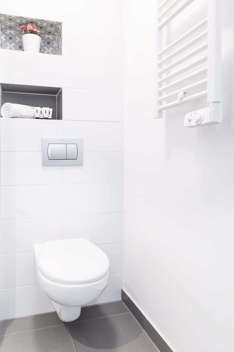 Toilet, Bathroom