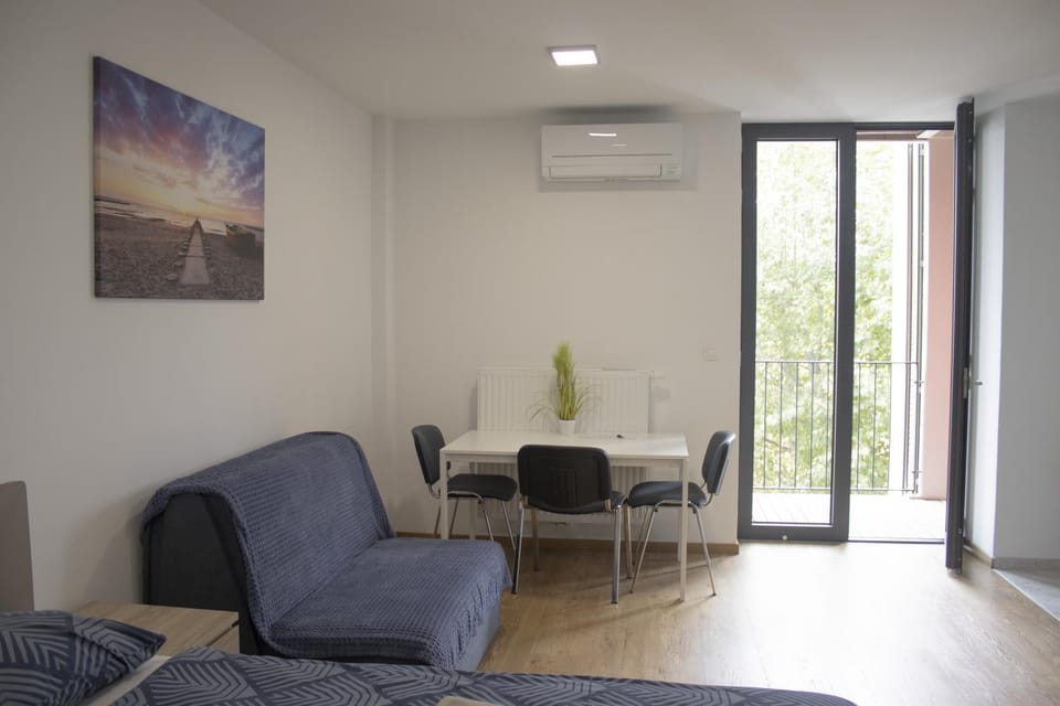 Living room, air conditioner