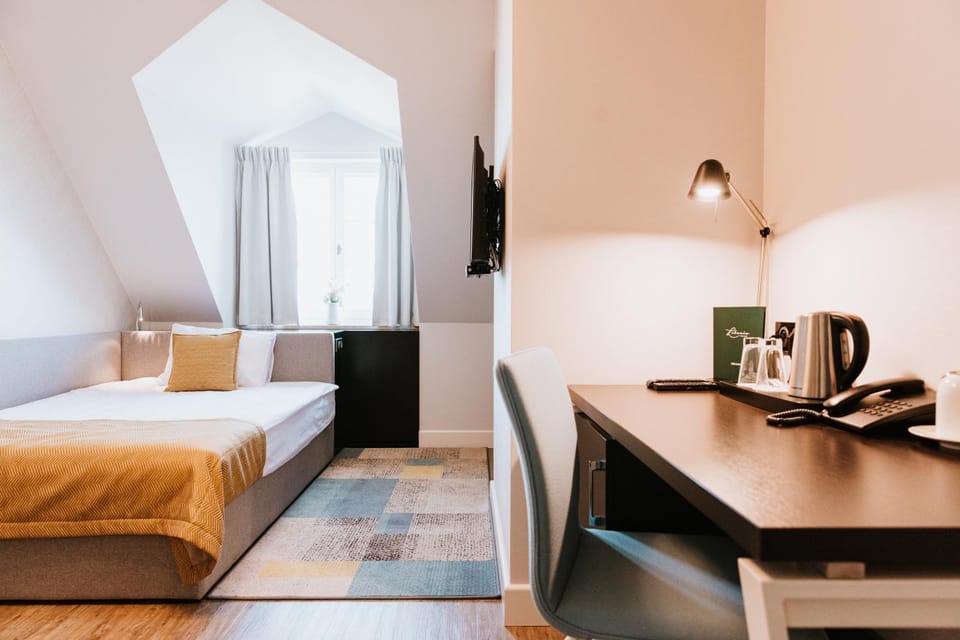 Bed, Coffee/tea facilities, Photo of the whole room